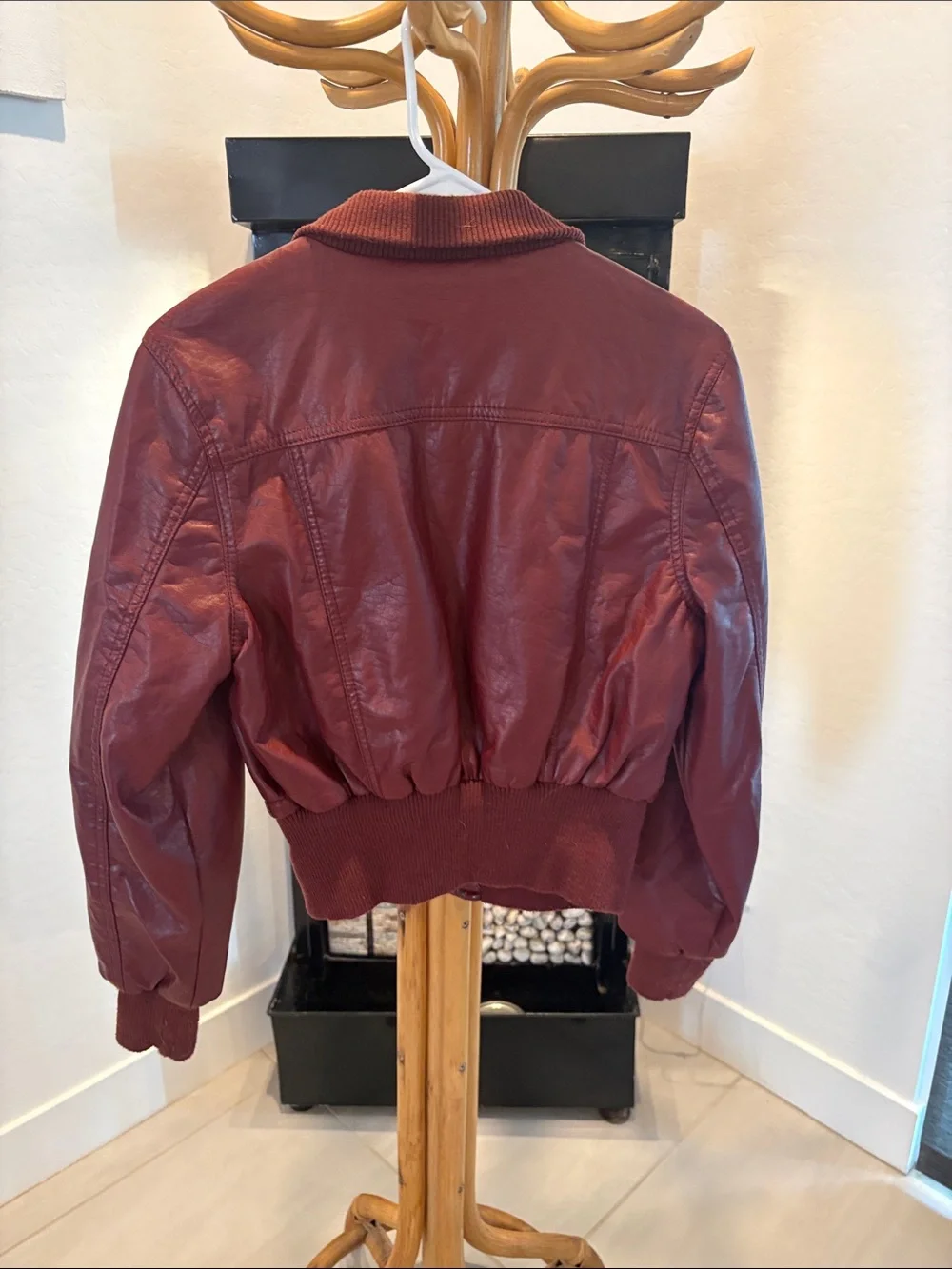Apollo Red Women's Bomber Leather Jacket - Picture 2 of 2